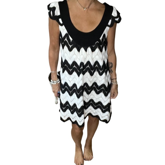 christopher deane Dress - Size Small, vintage, beautiful scalloped black & white - Picture 7 of 14